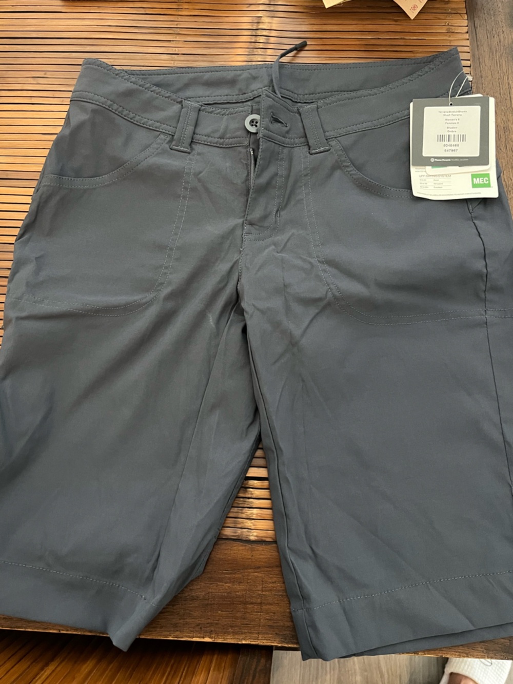 MEC UV protection Terrena Stretch Shorts, Dark Gray, size 6, NWT